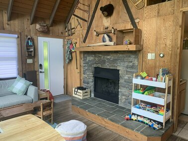 The Cabin Living Room and Fireplace